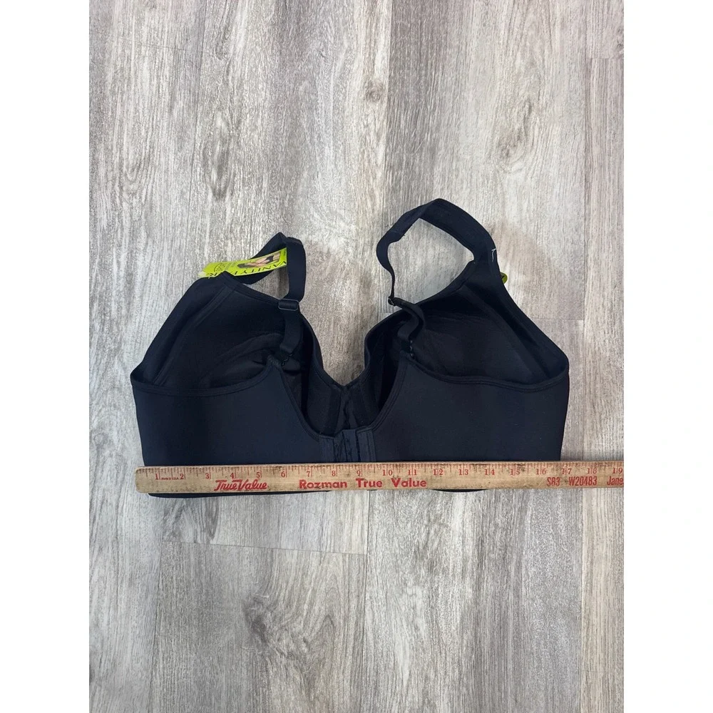 Vanity Fair Lingerie Sport Medium Impact Wireless Bra Size 42D‎ NWT